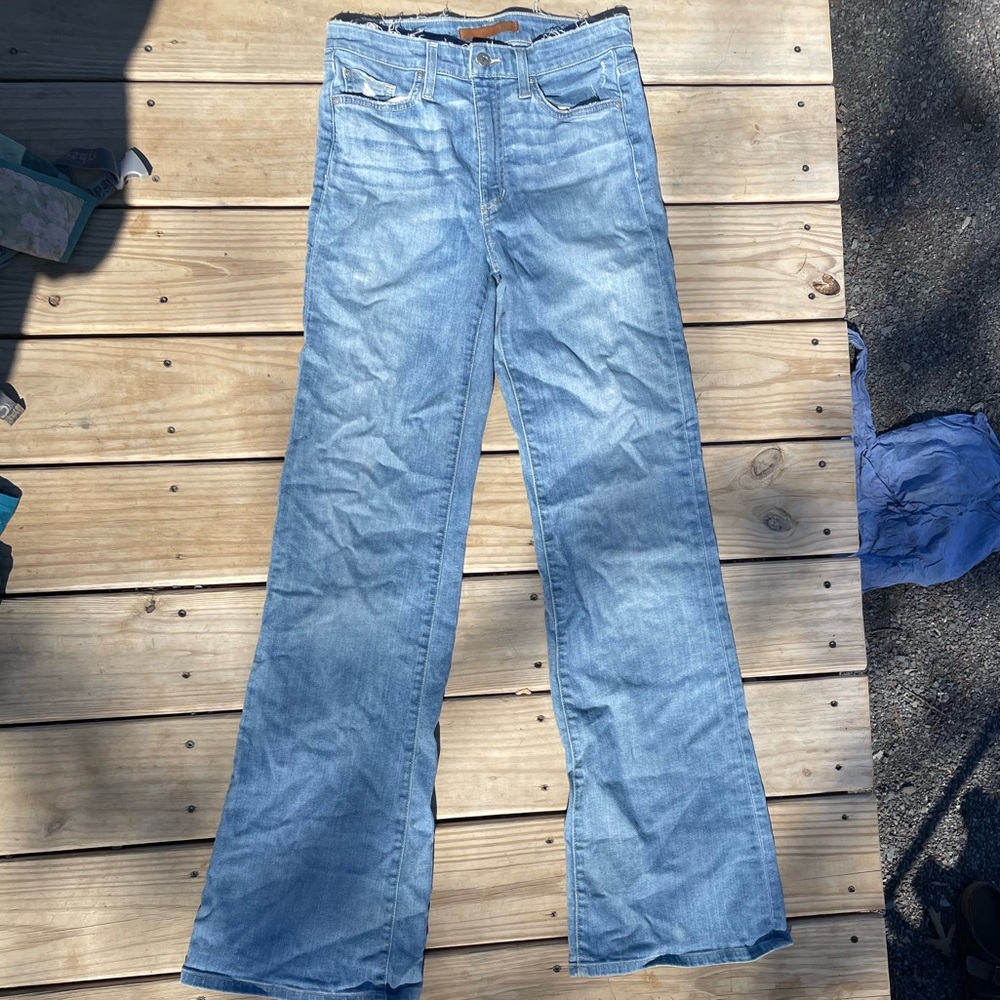 Joe’s Jeans—Fitted Wide Leg